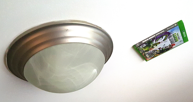 Illustration for article titled Why There's An Xbox One Game Stuck To My CeilingÂ